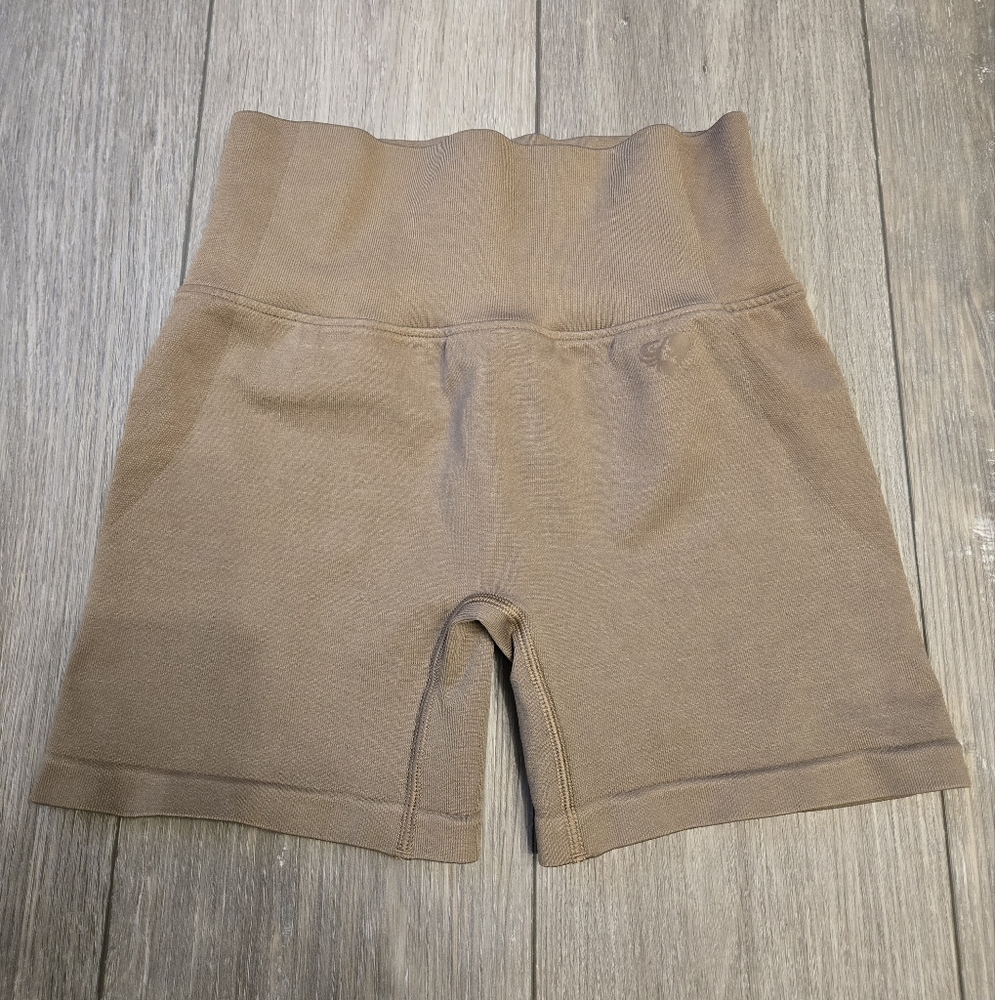 Women's Best Brown Shorts MEDIUM LIKE NEW